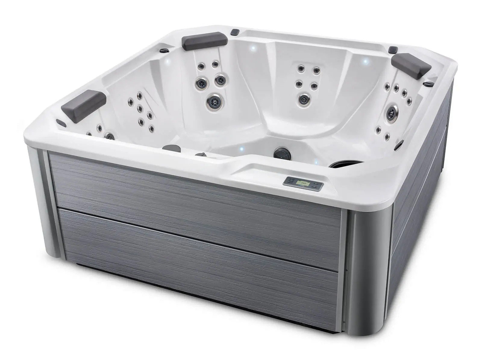 Relay® hot tub, exterior view